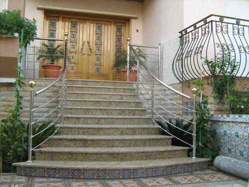 último caso de la compañía sobre WinscoMetal Custom Stainless Steel Cable Railing Project for Residential Outdoor Staircase