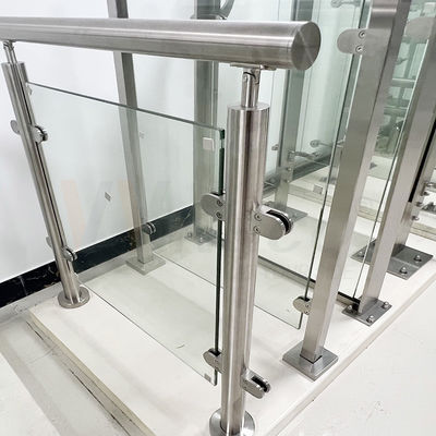 Grado 201 columna de acero inoxidable de la verja de la fabricación de metal 304 316 para la cerca de la escalera