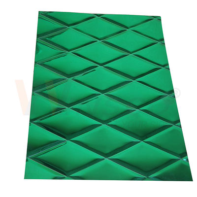 1m m grabaron en relieve la hoja de acero inoxidable Jade Green PVD que cubría pequeña forma del Rhombus
