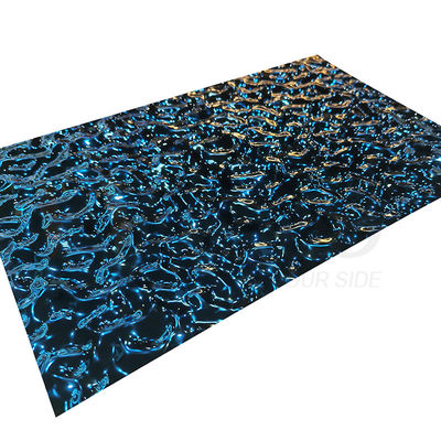 Sapphire Blue Color grabó en relieve la placa de acero inoxidable con la superficie de la ondulación del agua
