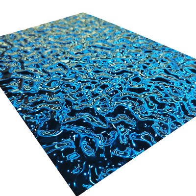 Sapphire Blue Color grabó en relieve la placa de acero inoxidable con la superficie de la ondulación del agua