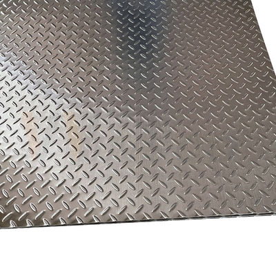 Lámina de acero inoxidable con relieve antideslizante