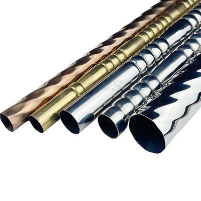 Los Ss roscaron formas de acero inoxidables decorativas Inox 201 del tubo del tubo de 0.3m m las diversas el modelo 304 316 grabado en relieve