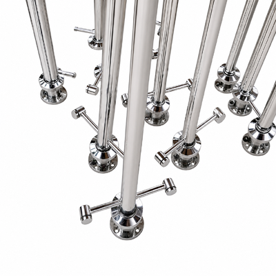 Soporte de acero inoxidable a medida para vidrio con superficie pulida para sistemas de pasamanos
