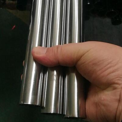 19 mm Tubo de metal inoxidable TP 201 304 316 Superficie de espejo satinado 0,4 mm-1,5 mm de espesor de pared 5/8' tubo redondo de acero inoxidable