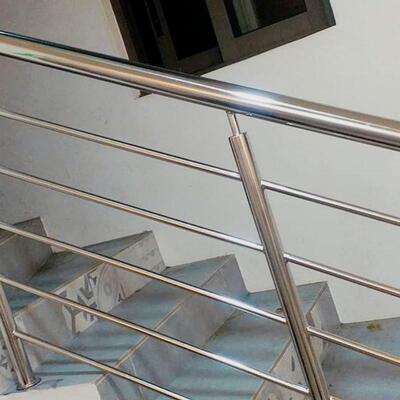 Accesorios para balustradas de escaleras de acero inoxidable SUS 201 304 316 Componentes de barandillas de acero inoxidable Accesorios para maniobras de vidrio